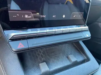 Photo 26 Renault Megane  E-Tech EV60 220 ch super charge