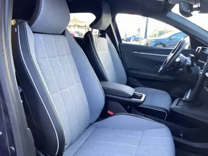 Photo 16 Renault Megane  E-Tech EV60 220 ch super charge