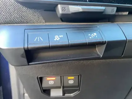 Photo 21 Renault Megane  E-Tech EV60 220 ch super charge