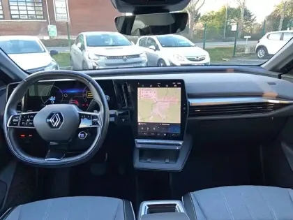 Photo 14 Renault Megane  E-Tech EV60 220 ch super charge