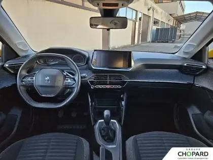 Photo 11 Peugeot 208  PureTech 75 S&S BVM5