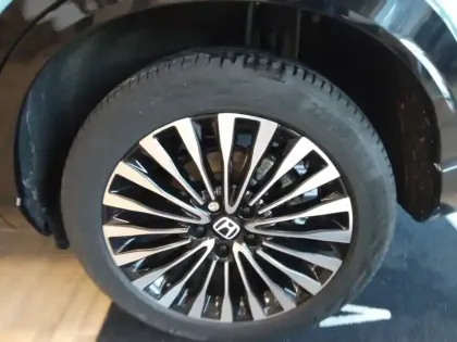 Photo 18 Honda E:ny1  204 ch