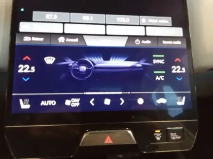 Photo 29 Honda E:ny1  204 ch