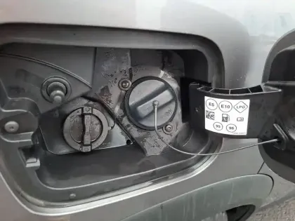 Photo 16 Renault Captur  Eco-G 100