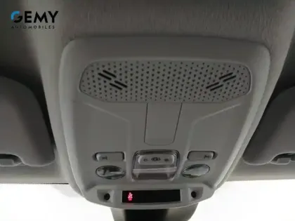 Photo 16 Peugeot 208  PureTech 100 S&S BVM6