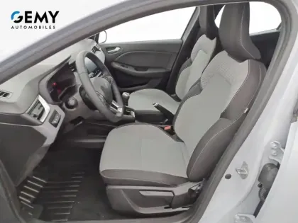 Photo 30 Renault Clio  Blue dCi 100 ch GSR2