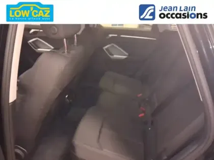 Photo 16 Audi Q3  35 TFSI 150 ch S tronic 7