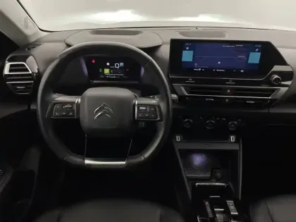 Photo 21 Citroën C4 e- 136 ch Automatique
