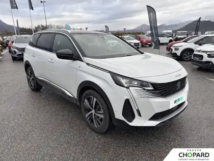 Photo 31 Peugeot 5008  Hybrid 136 e-DCS6