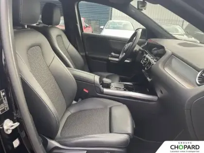 Photo 12 Mercedes GLA  200 d 8G-DCT