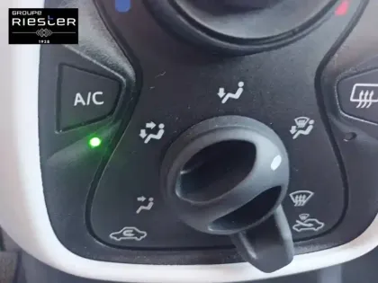 Photo 14 Citroën C1  VTi 72 S&S