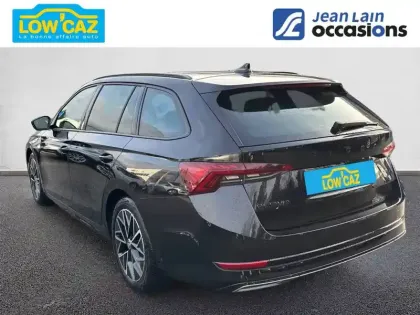 Photo 6 Skoda Octavia  Combi 1.5 TSI mHEV e-TEC 150 ch ACT DSG7