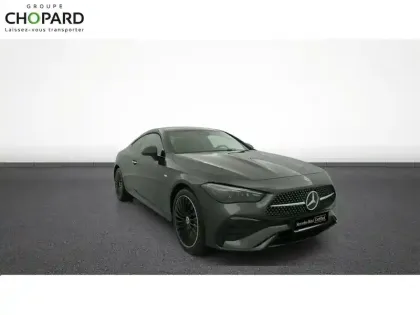 Photo 11 Mercedes CLE  Coupé 300 e Hybrid EQ 9G-Tronic