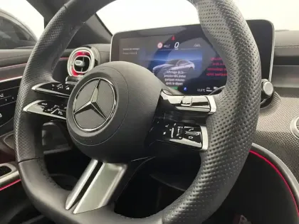 Photo 24 Mercedes CLE  Coupé 300 e Hybrid EQ 9G-Tronic