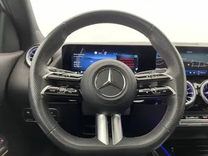 Photo 56 Mercedes GLA Gén. II (H247) Ph2 AMG Line 5