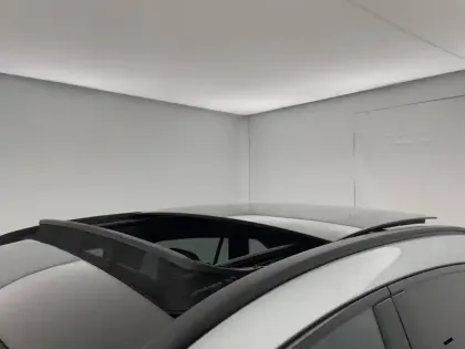 Photo 99 Mercedes GLA  250 e Hybrid EQ 8G-DCT