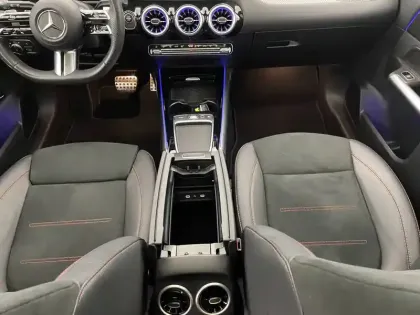 Photo 97 Mercedes GLA  250 e Hybrid EQ 8G-DCT