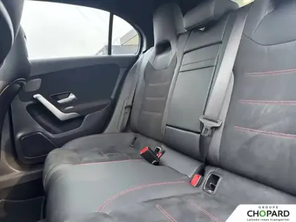 Photo 17 Mercedes Classe A  200 7G-DCT