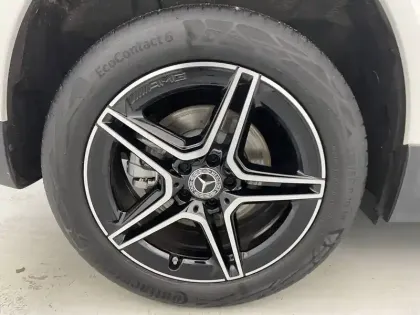 Photo 18 Mercedes GLA  250 e Hybrid EQ 8G-DCT