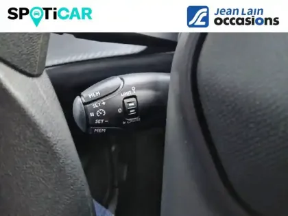 Photo 14 Peugeot 208  PureTech 75 S&S BVM5