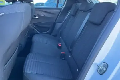 Photo 41 Peugeot 208  PureTech 100 S&S BVM6