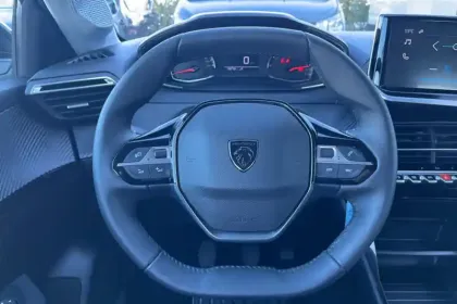 Photo 18 Peugeot 208 Gén. II Ph2 Active 5