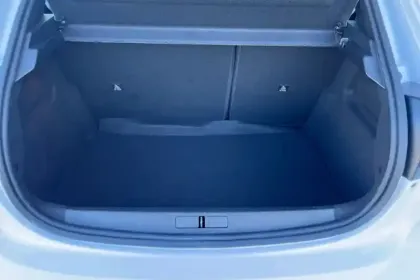 Photo 70 Peugeot 208  PureTech 100 S&S BVM6