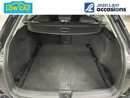 Photo 9 Volkswagen Golf  SW 1.5 eTSI OPF 130 DSG7