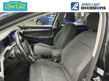 Photo 11 Volkswagen Golf  SW 1.5 eTSI OPF 130 DSG7