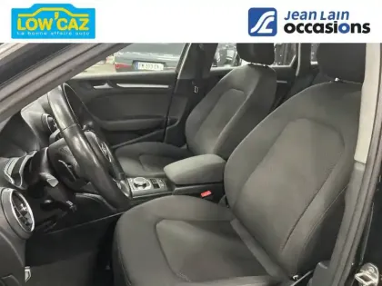 Photo 11 Audi A3 Gén. III Ph2 Business line 5