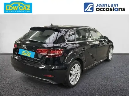 Photo 26 Audi A3  Sportback 40 e-tron 204 S tronic 6