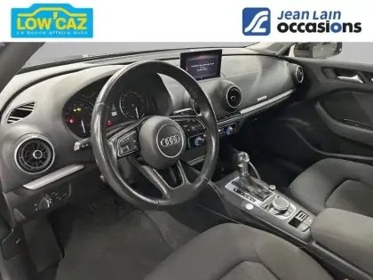 Photo 54 Audi A3  Sportback 40 e-tron 204 S tronic 6