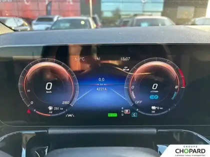 Photo 16 Mercedes GLA  250 e 8G-DCT