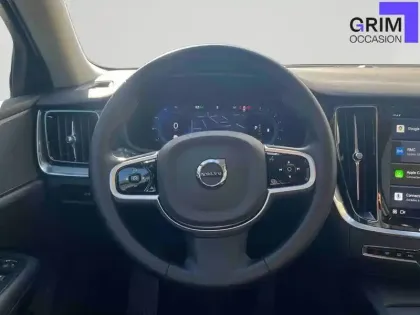 Photo 27 Volvo V60  B4 197 ch DCT7