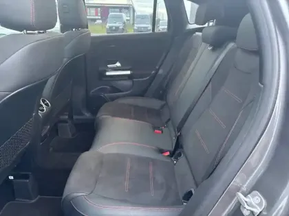 Photo 18 Mercedes GLA  250 e Hybrid EQ 8G-DCT