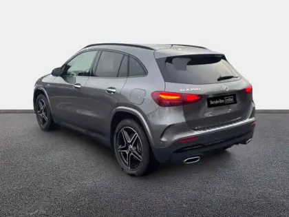 Photo 35 Mercedes GLA  250 e Hybrid EQ 8G-DCT