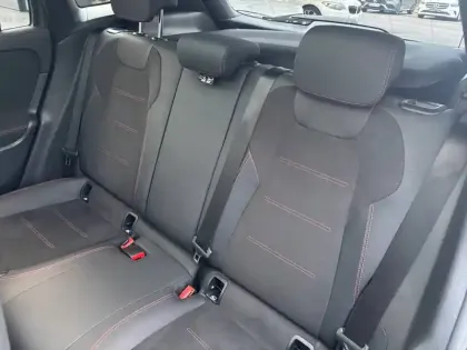 Photo 17 Mercedes GLA  250 e Hybrid EQ 8G-DCT