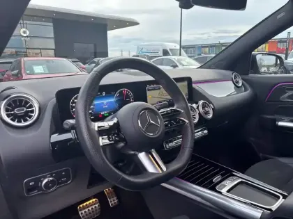 Photo 30 Mercedes GLA  250 e Hybrid EQ 8G-DCT