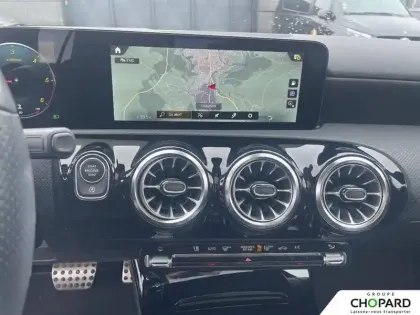 Photo 13 Mercedes Classe A  200 d 8G-DCT