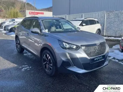 Photo 48 Peugeot 2008  PureTech 100 S&S BVM6