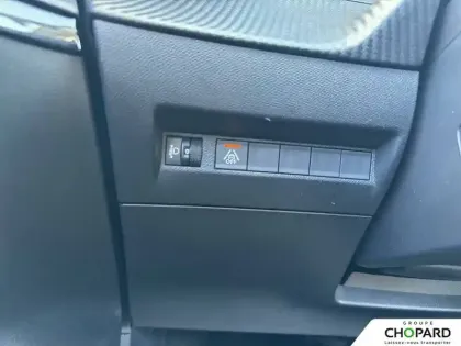 Photo 61 Peugeot 208  Electrique 50 kWh 136ch