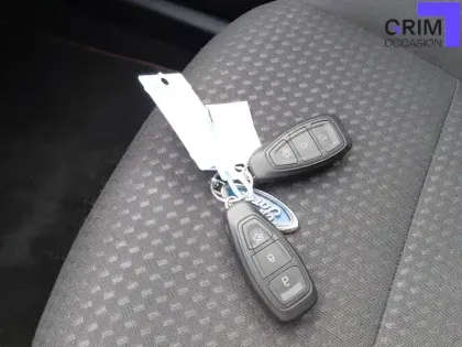 Photo 25 Ford Kuga  2.5 Duratec 190 ch FlexiFuel FHEV E85 Powershift