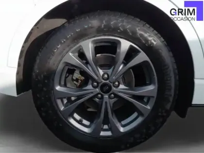 Photo 15 Ford Kuga  2.5 Duratec 190 ch FlexiFuel FHEV E85 Powershift