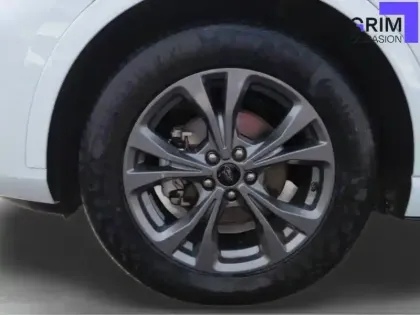 Photo 12 Ford Kuga  2.5 Duratec 190 ch FlexiFuel FHEV E85 Powershift