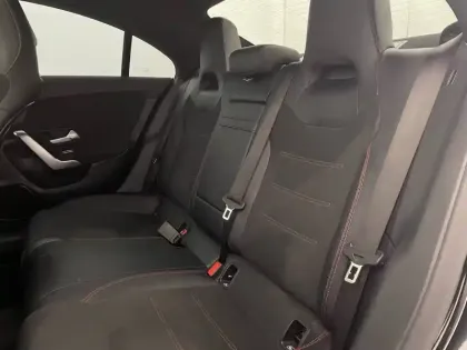 Photo 15 Mercedes CLA  Coupé 250 e 8G-DCT