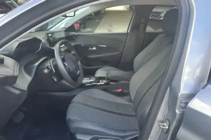 Photo 39 Peugeot 208 Gén. II Ph2 Allure 5