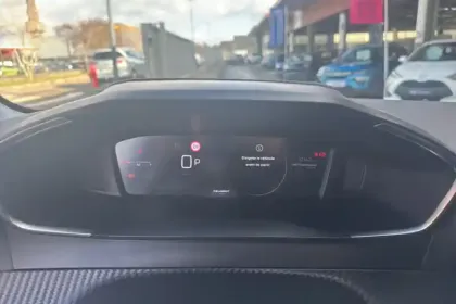 Photo 67 Peugeot 208  Hybrid 100 e-DCS6