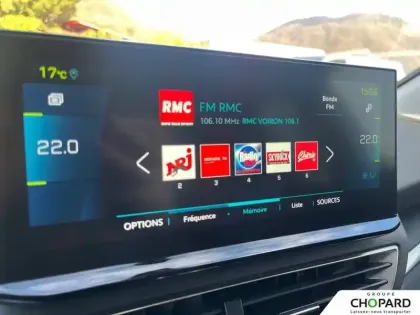 Photo 19 Peugeot 3008  Hybrid 225 e-EAT8