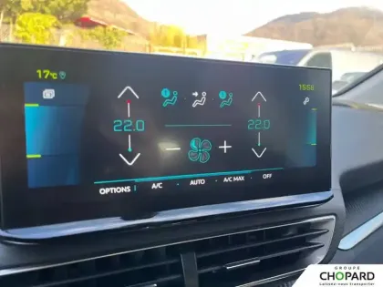 Photo 21 Peugeot 3008  Hybrid 225 e-EAT8