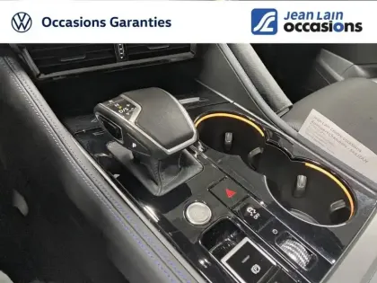 Photo 15 Volkswagen Touareg  3.0 V6 eHybrid 462 ch Tiptronic 8 4Motion